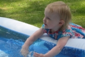 Annabelle & the paddling pool