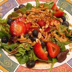 Spinach and Berry Salad