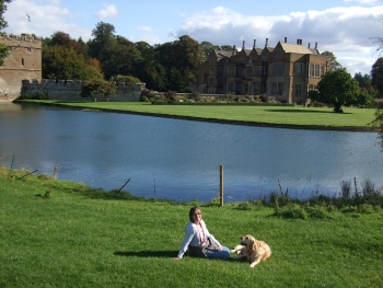Penny and Molly at Broughton Castle